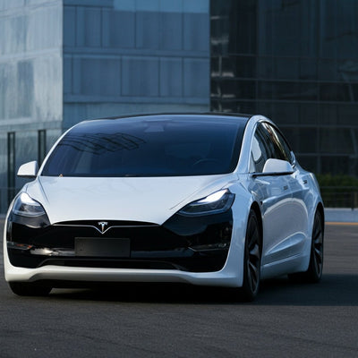 Tesla, 초기 로보택시 출시와 함께 Benchmark로부터 475달러 목표 주가를 받다