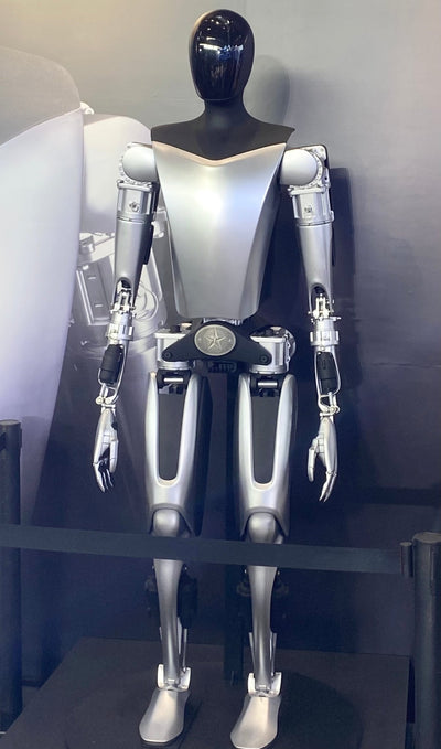전직 Apple 로봇공학 연구원 Yilun Chen, Tesla의 Optimus AI 팀에 합류했다고 밝혀