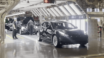 Model Y L은 휠베이스와 3열 좌석을 추가했지만, 자동으로 더 나은 것은 아닙니다