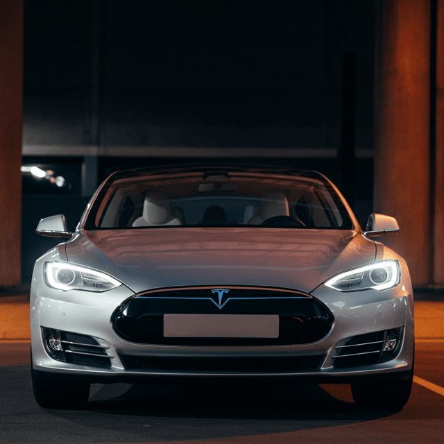 Tesla Introduces Groundbreaking Driver Profile Visibility Feature for Shared Vehicles